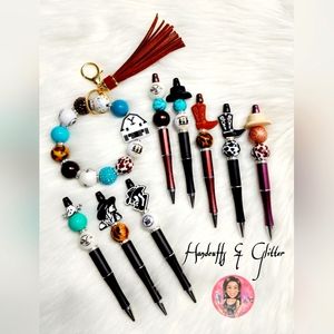 Customizable Wristlets